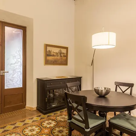 Merlot Apartment